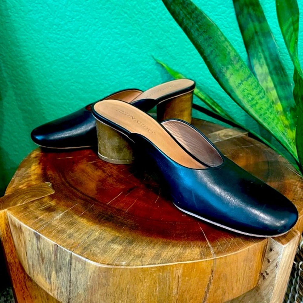 Bernardo Black Leather Wood Heel Mule